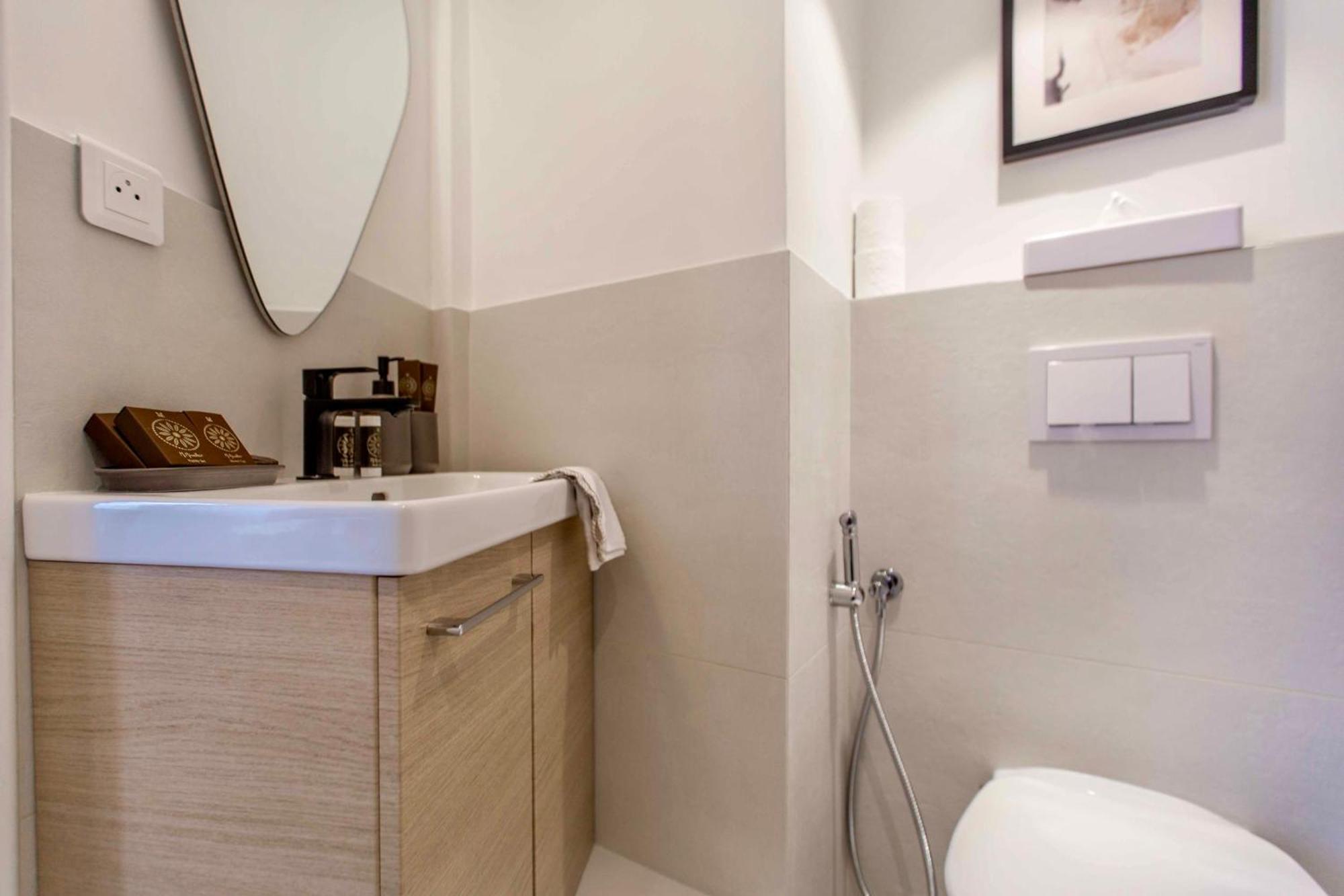 Suede Promenade Duplex Apartment At 1 Min From The Sea 2 Bathrooms ニース エクステリア 写真